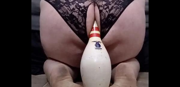 Bowling Pin Anal