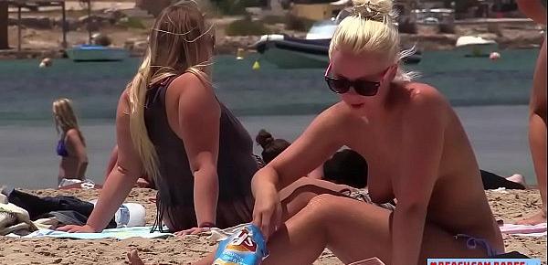 beachcambabes topless teen voyeurs 02